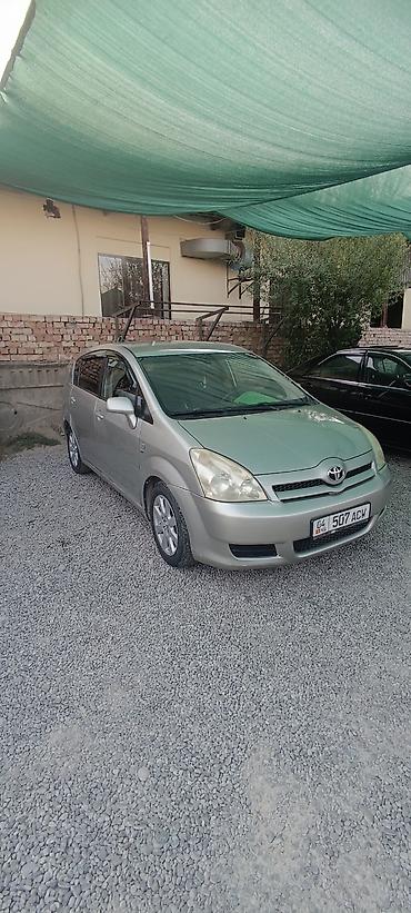sprinter 4 4: Toyota Corolla Verso: 2004 г., Механика, Бензин, Минивэн — 2
