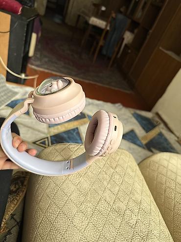 airpods max 2: Uşaq dizaynlı simsiz qulaqlıq - Rəng: açıq çəhrayı/göy qurşağı — 3
