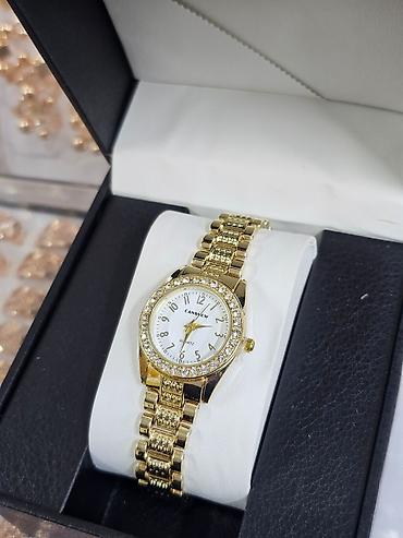 Классические часы: Классические часы часы, Женские — 9