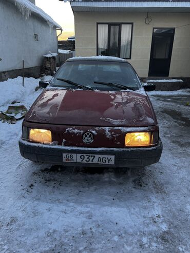 пасса б3: Volkswagen Passat: 1991 г., 1.8 л, Механика, Бензин, Седан