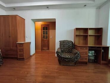 Продажа квартир: 1 комната, 26 м², Индивидуалка, 3 этаж, Косметический ремонт