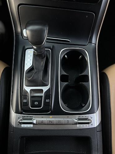 Kia: Kia Carnival: 2021 г., 2.2 л, Автомат, Дизель, Минивэн — 18