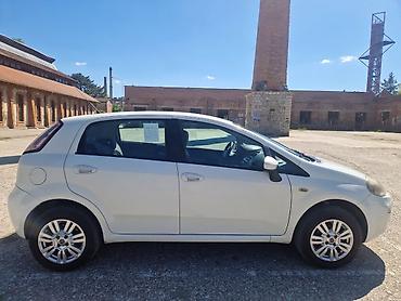 peda gp 50: Auto prodajem zbog kupovine veceg automobila. Auto registrovan do — 8