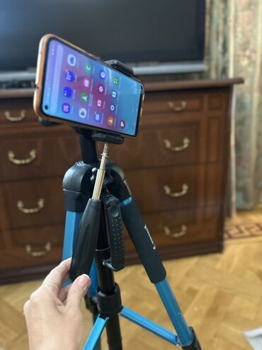 Другие аксессуары для фото/видео: Продаю ШТАТИВ прочный и практичный на железной ножках Штатив Jmary с — 26