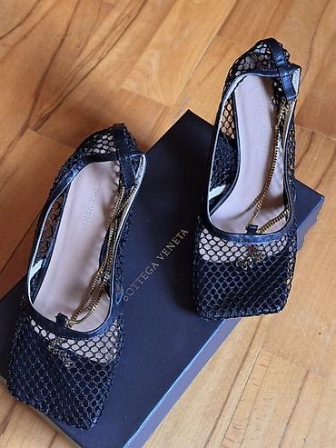 nabuk ayaqqabi: Bottega Veneta qadın baletləri – Mesh/tor dizaynlı, kvadrat burunlu — 4