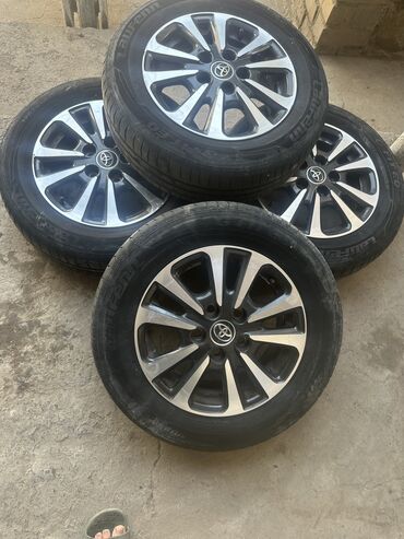 runx alex: Дөңгөлөктөр монтажда R 15, Жай, Колдонулган, Комплект, Жеңил унаалар, Куйма, тешиктери - 5