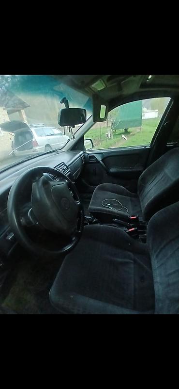 рига мото: Opel Vectra: 1995 г., 1.8 л, Бензин, Седан — 5