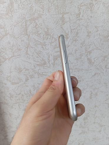 Mobil telefonlar: Samsung Galaxy J1, 4 GB, rəng - Qızılı, Düyməli, Sensor, İki sim kartlı — 6
