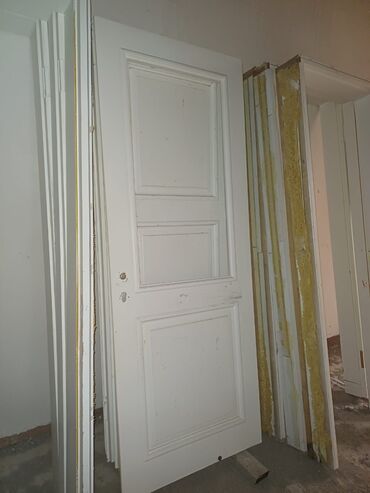 Tavan: Qapi 6eded
50azn biri
Ehmedli 7543 leli
