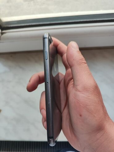 Apple iPhone: IPhone 8, 64 GB, Qara, Barmaq izi, Sənədlərlə — 3