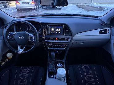 Hyundai: Hyundai Sonata: 2019 г., Автомат, Бензин, Седан — 11