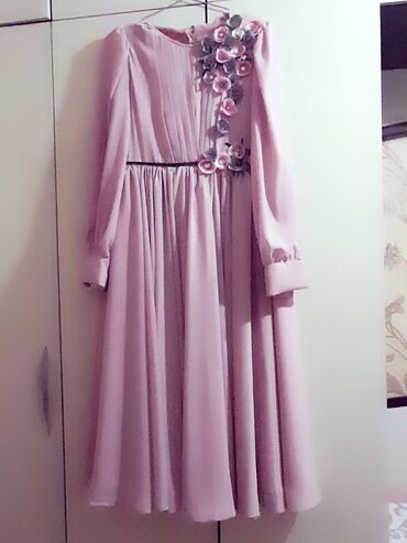 Платья: M (EU 38), L (EU 40), цвет - Розовый, Вечернее