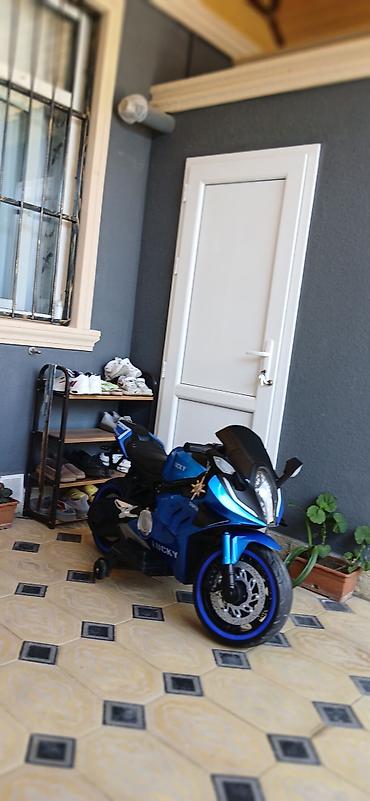 sarafan don: Uşaq elektrik motosikleti – idman üslublu, mavi rəng - Realistik — 9
