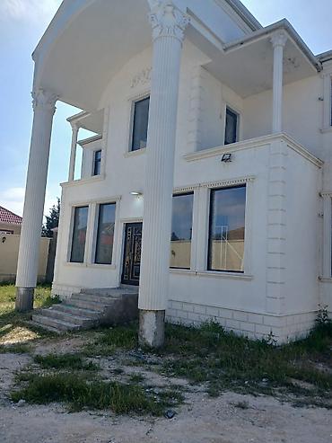 Həyət evləri və villaların satışı: Satılır: həyət evi/villa - İki mərtəbəli, sütunlu fasadlı geniş həyət — 26