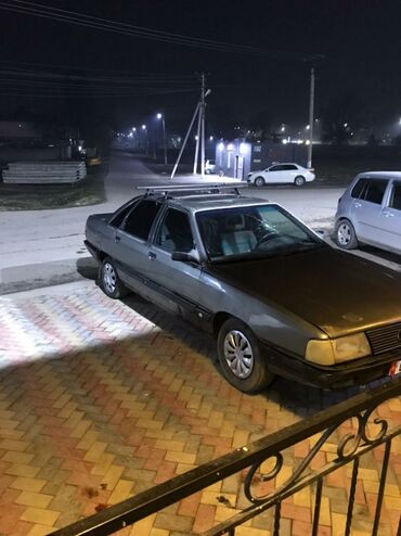 есть вариант: Audi 100: 1989 г., 2.3 л, Механика, Бензин, Седан