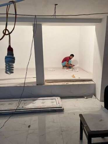 Digər kommersiya daşınmaz əmlakı: 28 may metrosunun yaxınlığında yerləşən ümumi sahəsi 105 kv,m — 7