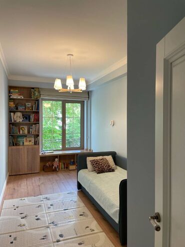 Продажа домов: 4 комнаты, 147 м², Элитка, 2 этаж, Евроремонт