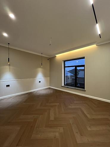 Продажа коттеджей и домов: 🏡 Продаётся премиальный дом в ЖМ Арча-Бешик Статусный дом, где — 17