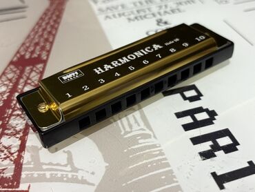 Dodaq qarmonları: Fərdi həkk olunmuş harmoniyalar. Bu harmoniyalar qızılı və gümüşü — 5