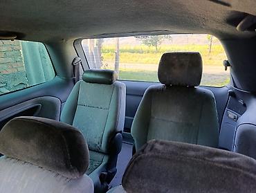smart open: Toyota Avensis Verso: 2000 г., Минивэн — 3
