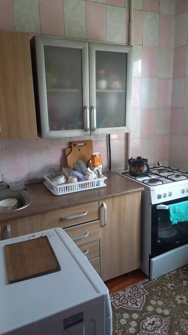 куплю квартира джал артис: 2 бөлмө, 43 кв. м, 104-серия, 3 кабат, Косметикалык ремонт
