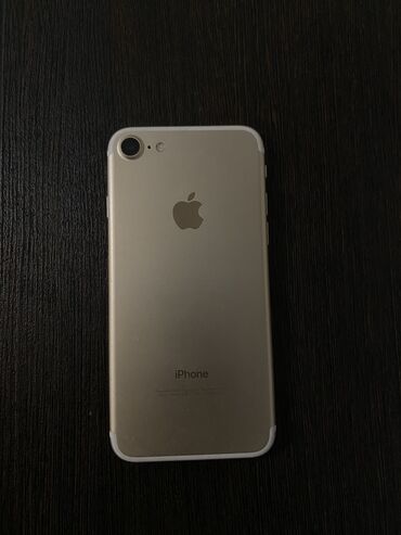 Apple iPhone: IPhone 7, Б/у, 128 ГБ, Золотой, Чехол, 100 %