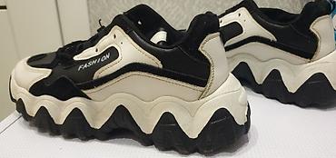 Детская обувь: Продаю ботасы. (3пары). в отличном состоянии. без брака. - Назначение — 7