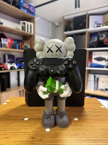 ps4 prasifka: 🎮 PlayStation 4 Slim 500GB Tam işlək vəziyyətdədir, bütün — 3