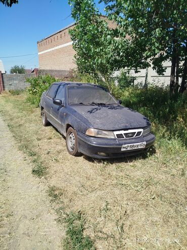 чип авто: Седан Daewoo Nexia, предназначенный для повседневного использования