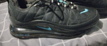 Mokasine: Mokasine, 39 — 25