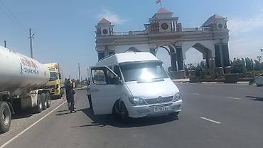 бишкек ат башы автобус: Спринтер Бостери Чолпон Ата 
По Городу По Кыргызстану — 6