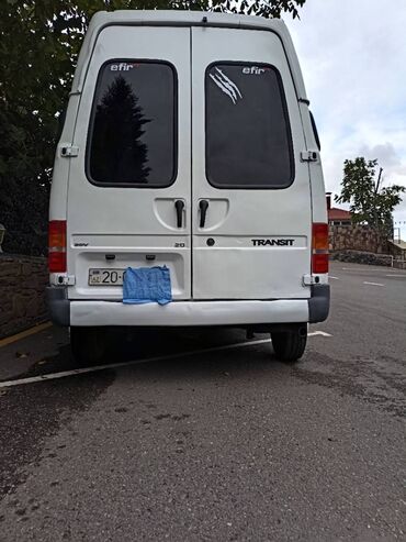 Ford: Maşın ideal vezyetdedir — 9