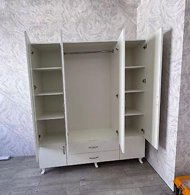 şuşəli dolab vitrini: Yeni, 4 qapılı, Güzgülü, Bej, Açılan, Düz dolab — 3