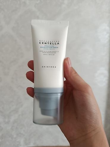 Личные вещи: SKIN1004 Madagascar Centella Hyalu-Cica Water-Fit Sun Serum SPF50+ — 1