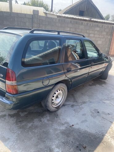 тойота кемри 30: Ford Escort универсал, 16V - Кузов: универсал, темно‑зеленый