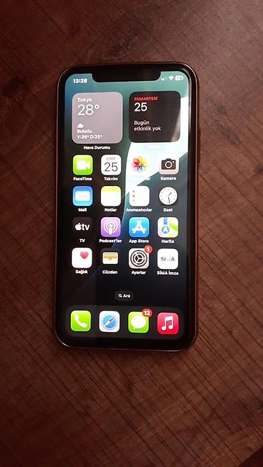 Apple iPhone: IPhone X, 256 GB, Gümüşü, Face ID — 8