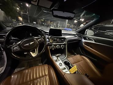 салон g30: Genesis G70 — интерьер бизнес-класса - Роскошный салон из коричневой — 2