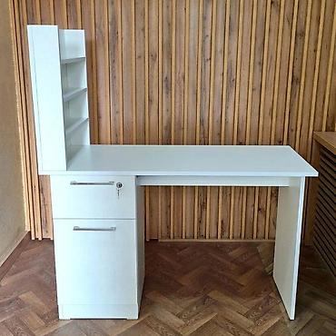 salon kusetkasi: Düz masa, Siyirməli, Polkalı — 4