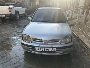 меняю с моей доплатой: Nissan Март: 1999 г., 1 л, Автомат, Бензин