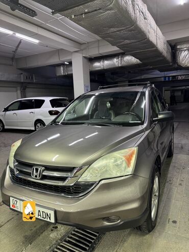 срочно продаю хонда серви: Honda CR-V: 2011 г., Автомат, Бензин, Кроссовер
