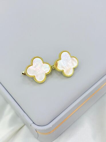 Bijuteriya dəstləri: Qadınlar üçün zərgərlik aksesuarları dəsti və ayrı-ayrı modellər - — 15