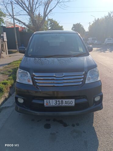 тойота noah: Toyota Noah: 2002 г., 2 л, Автомат, Бензин, Вэн/Минивэн