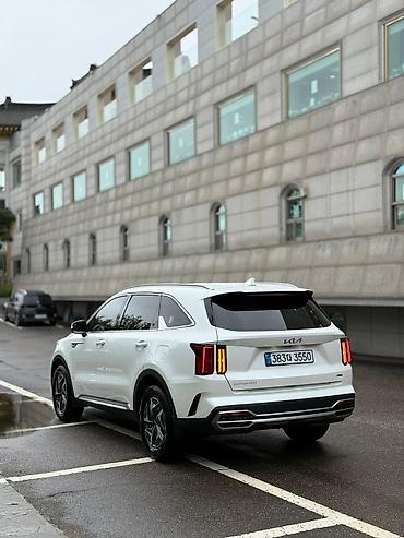 высокие машины: Kia Sorento: 2022 г., 1.6 л, Автомат, Гибрид, Кроссовер — 5