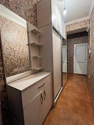 Uzunmüddətli kirayə mənzillər: Menzil ORTA TEMIRLIDIR.Butun esyalari var. Paltaryuyan Soyuducu — 18