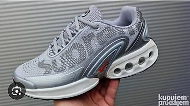 Patike: DN
41-46 
Cena 3600 din — 11