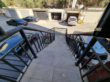 Kommersiya daşınmaz əmlakının satışı: ⚜️Təcili, yeni tikilinin altında kupçalı obyekt satılır! ⚜️23 — 4