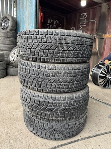 Шины: Шины 245 / 55 / R 19, Зима, Б/у, Комплект, Легковые, Китай, Maxxis