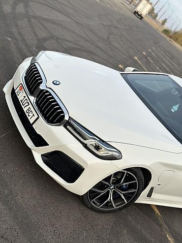 anda seat: BMW 530: 2021 г., 2 л, Автомат, Электромобиль, Седан — 4