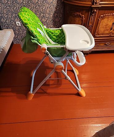 Chicco uşaq yemək stulu - Brend: Chicco - Rəng: ağ konstruksiya