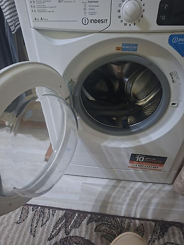 Техника и электроника: Стиральная машина Indesit, фронтальная загрузка. в отличном состоянии — 1